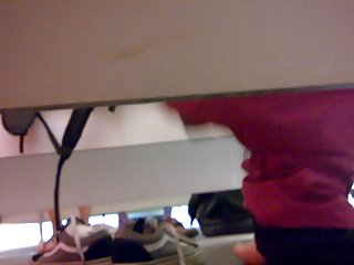 Groupe y compris à l'intérieur de la pornographie en ligne hier cabine