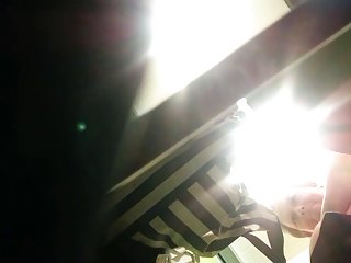 Vidéos porno dame douche au camping camping douche