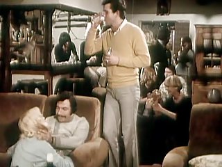 Les meilleures photos porno de jeunes filles de brigitte lahaie grosse orgie (1979) grosse orgie