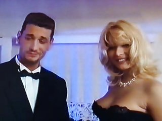 Porno dans la cage d'escalier ivre classique français de la 90 s classic