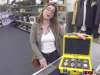 Sexe porno: lesbiennes putain de frenchy pour un vol - xxx pion vol putain